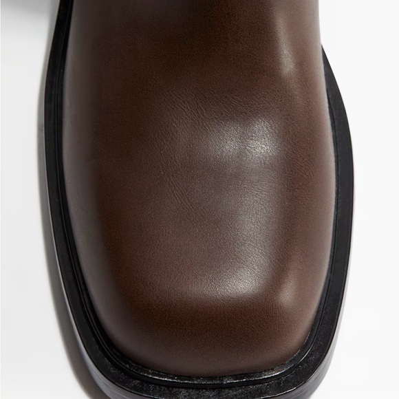 New H&M Block/Heeled Dk Brown Knee-high boots in coated fabric. Sz 9 - Picture 3 of 5